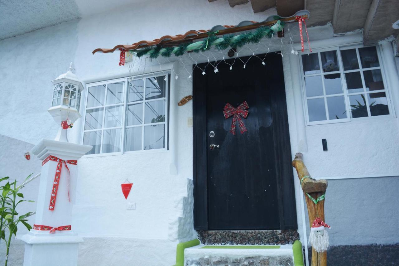 Hostal Cann'S House Puerto Baquerizo Moreno Buitenkant foto